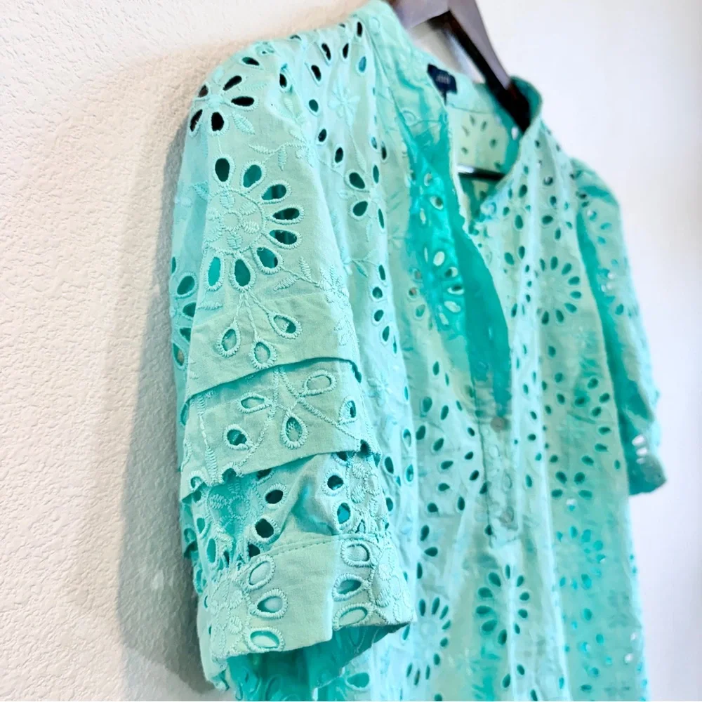 J.Crew Puff-Sleeve Eyelet Popover Top Mint Green Teal Romantic Cottagecore EUC